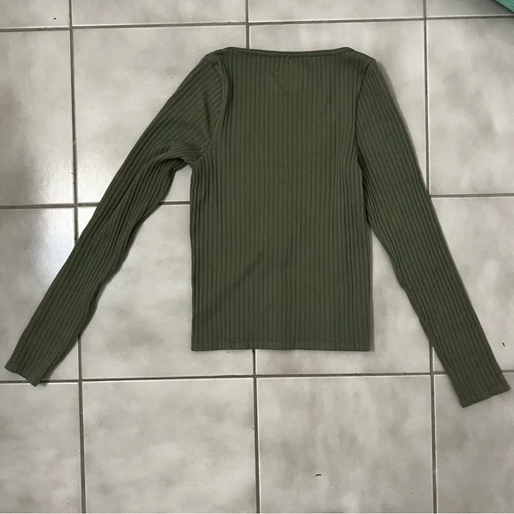 Ribbed Long-Sleeve Olive Green - Picture 3 of 3